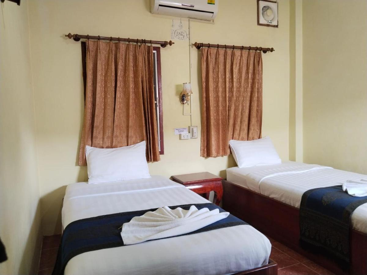 Thipphaphone Guesthouse Muang Pakbèng Extérieur photo